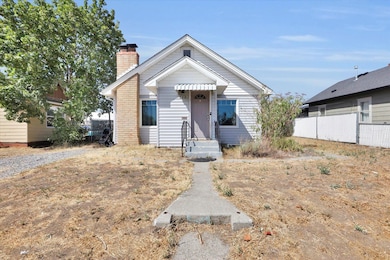 913 E Longfellow Ave, Spokane, WA 99207 - photo 2