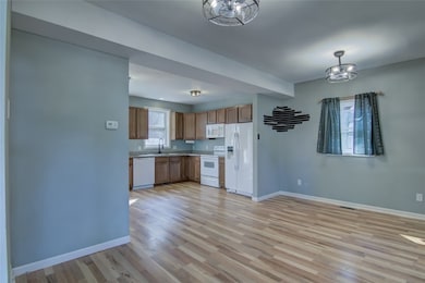 25997 E Mondovi St, Eleva, WI 54738 - photo 3