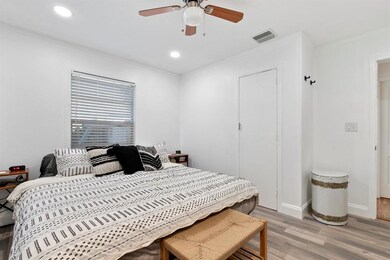 966 39th Ct, West Palm Beach, FL 33407 - photo 6