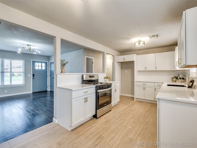 504 S 104th East Ave, Tulsa, OK 74128 - photo 7