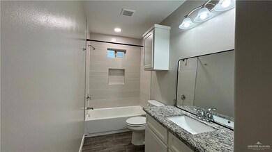 2010 Summerland Ln unit 4, Edinburg, TX 78541 - photo 5