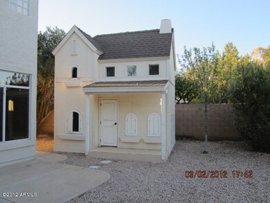 toy house or dog house