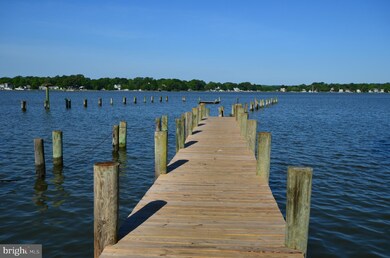 4940 Beech St, Shady Side, MD 20764 - photo 4