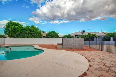 17427 N Azure Ct, Sun City, AZ 85373 - photo 5