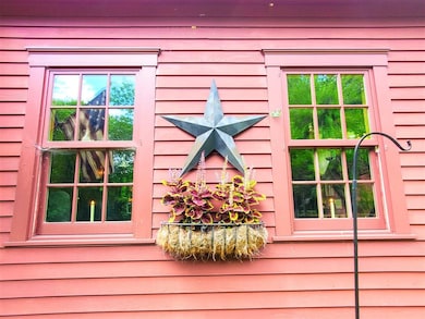 441 Sheridan Rd, Moultonborough, NH 03254 - photo 2