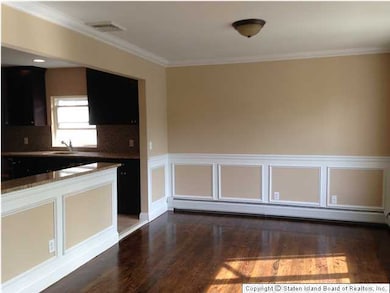 15 Edgegrove Ave, Staten Island, NY 10312 - photo 3