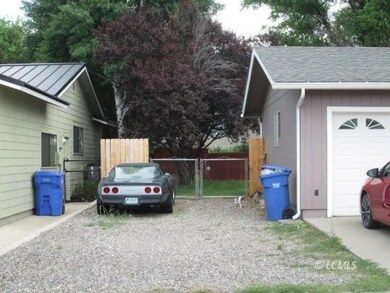 451 Mountain View, Lakeview, OR 97630 - photo 2
