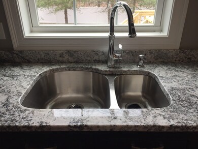 52 Brand Ave, Wilmington, MA 01887 - photo 3