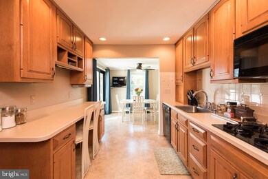 3921 Sybil Rd, Randallstown, MD 21133 - photo 7