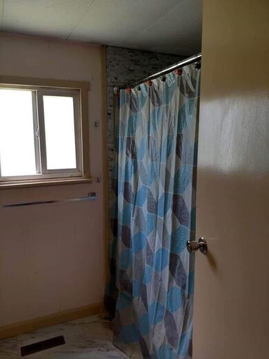 20 Fairway Ave, Newport, NH 03773 - photo 5