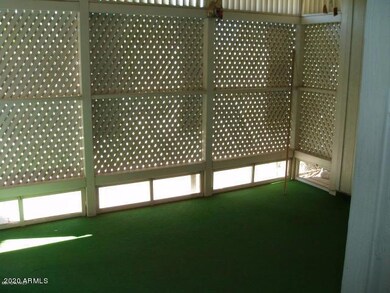 20120723193627759408000000-o