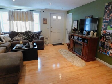 3 Juanita Ave, Raymond, NH 03077 - photo 4