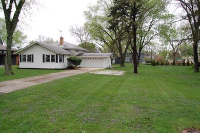 7S440 Plainfield Naperville Rd, Naperville, IL 60540 - photo 2