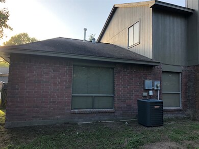 8530 Battle Plains Dr, Houston, TX 77040 - photo 5