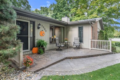 1002 Beechwood Dr, Nappanee, IN 46550 - photo 2