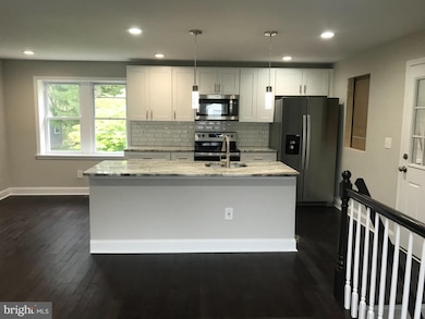 5810 Hanna Rd, Sykesville, MD 21784 - photo 6