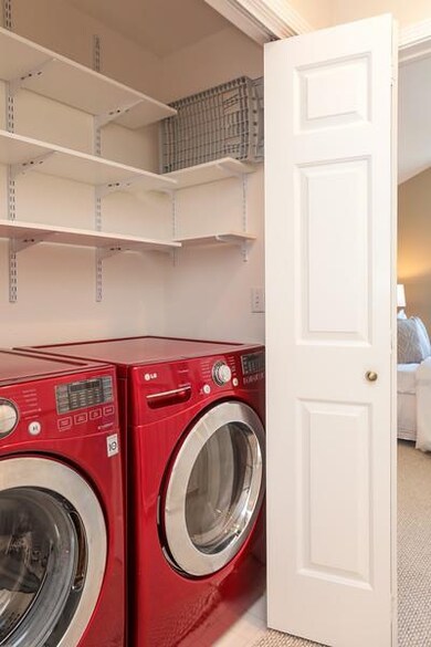 125 Concord Cir, Mountain View, CA 94040 - photo 6