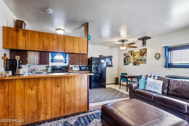 2418 N Main St-9