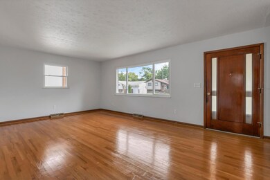 133 Rita Ct, Columbus, OH 43213 - photo 7