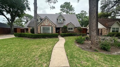 12314 Woodthorpe Ln, Houston, TX 77024 - photo 2