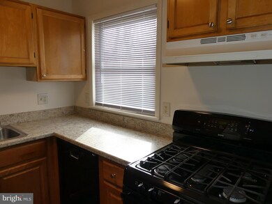 107 Dorgate Rd, Owings Mills, MD 21117 - photo 3