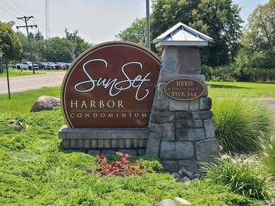 10005 N Turkey Creek Rd unit 1, Syracuse, IN 46567 - photo 2