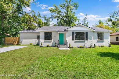 5351 Attleboro St, Jacksonville, FL 32205 - photo 2
