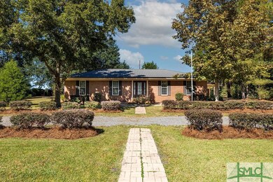 404 E 1st St, Springfield, GA 31329 - photo 3