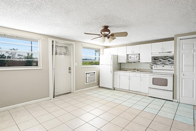 2021 Pennsylvania Ave unit 2, Englewood, FL 34224 - photo 7