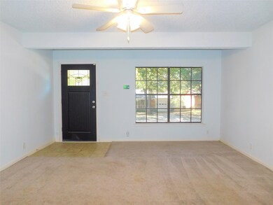2119 Mercedes Rd, Denton, TX 76205 - photo 4