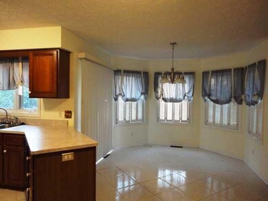 Kitchen Kitchen eating area