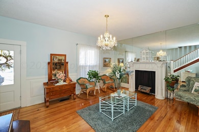 Living Area2