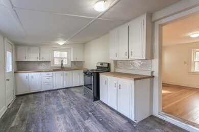 813 W Swanzey Rd unit 1, Swanzey, NH 03446 - photo 6