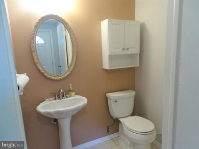 11513 Ivy Bush Ct, Reston, VA 20191 - photo 2