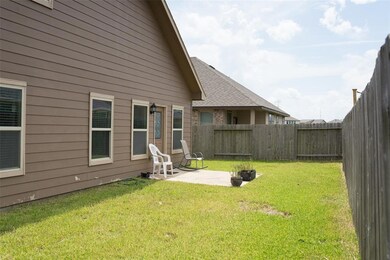5180 Kendall Cove Ct, Alvin, TX 77511 - photo 7