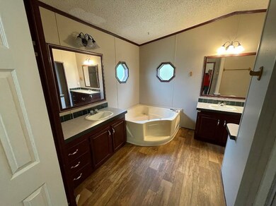 1723 Farm To Market 706, Lufkin, TX 75904 - photo 7