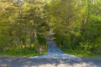 12261 Old Mill Rd, Midland, VA 22728 - photo 6