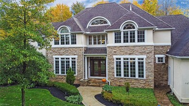 570 Club Dr, Aurora, OH 44202 - photo 2