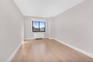 Manor Towers unit 11H, Bronx, NY 10463 - photo 7