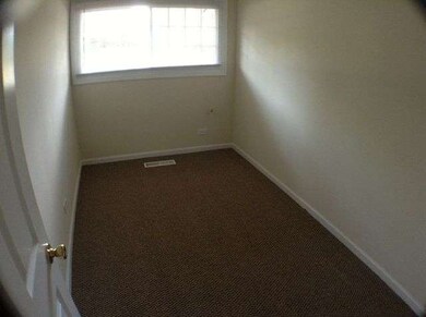 18011 Baker Ave, Country Club Hills, IL 60478 - photo 7