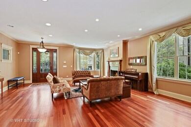 4839 N Hoyne Ave, Chicago, IL 60625 - photo 3