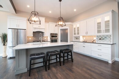1465_Forest_View_Drive_03