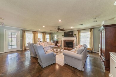 224Roselawn-12
