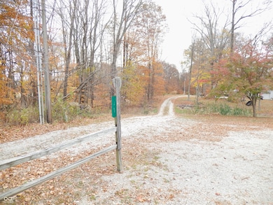 9540 E Brentmoore Rd, Brazil, IN 47834 - photo 6