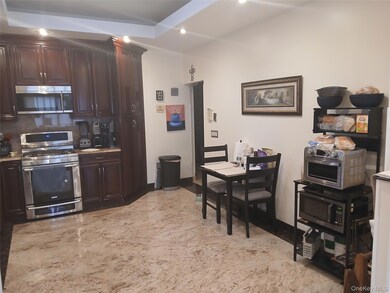 80-11 78th Ave, Flushing, NY 11385 - photo 4