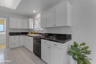 1430 E Drake Dr, Tempe, AZ 85283 - photo 6