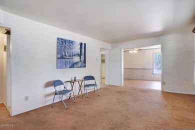 11815-North-113th-13