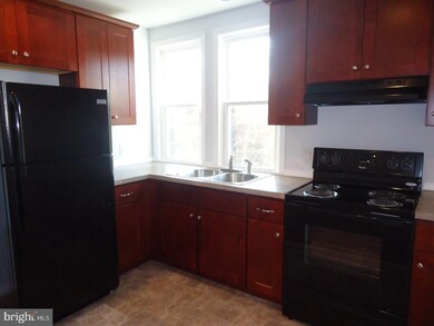 136 W State St unit 2B, Hamburg, PA 19526 - photo 4