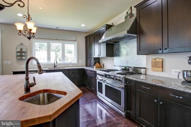 3607 Farragut Ave, Kensington, MD 20895 - photo 2