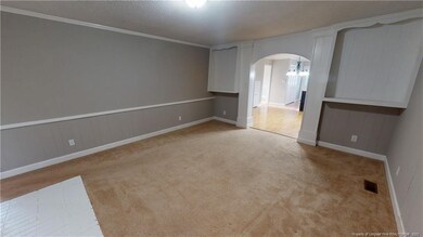 327 Colinwood Dr, Fayetteville, NC 28303 - photo 6